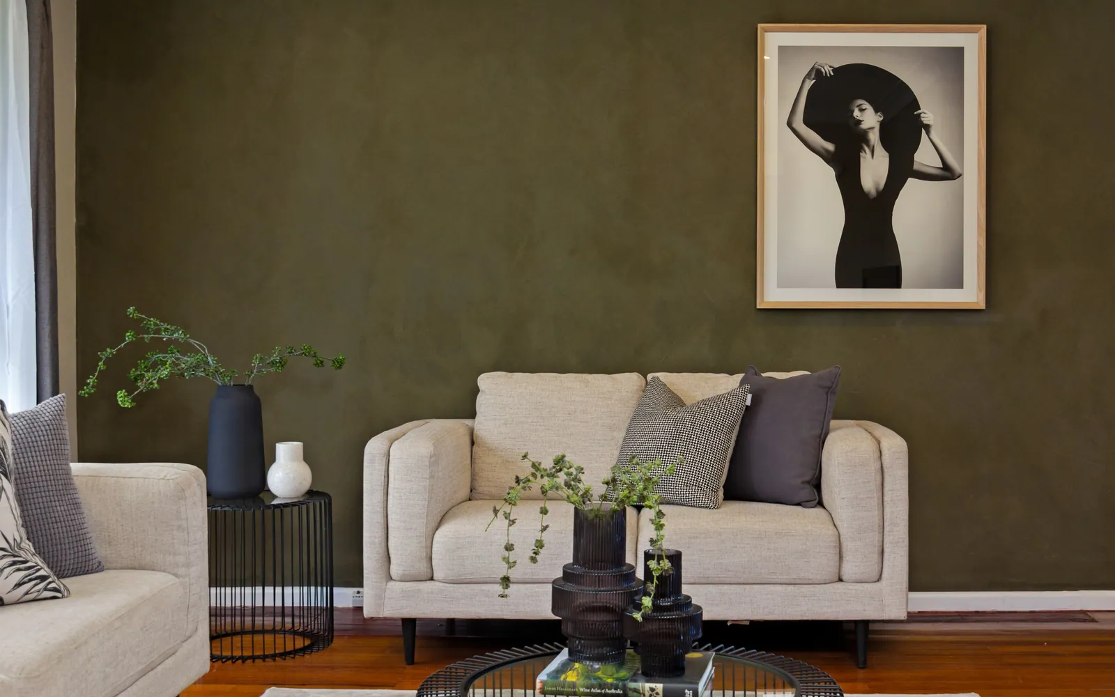 Quelle couleur de peinture tendance choisir pour un salon